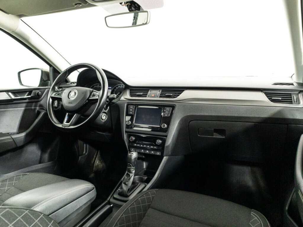 Skoda Rapid 2018 года с пробегом. Фото: #8