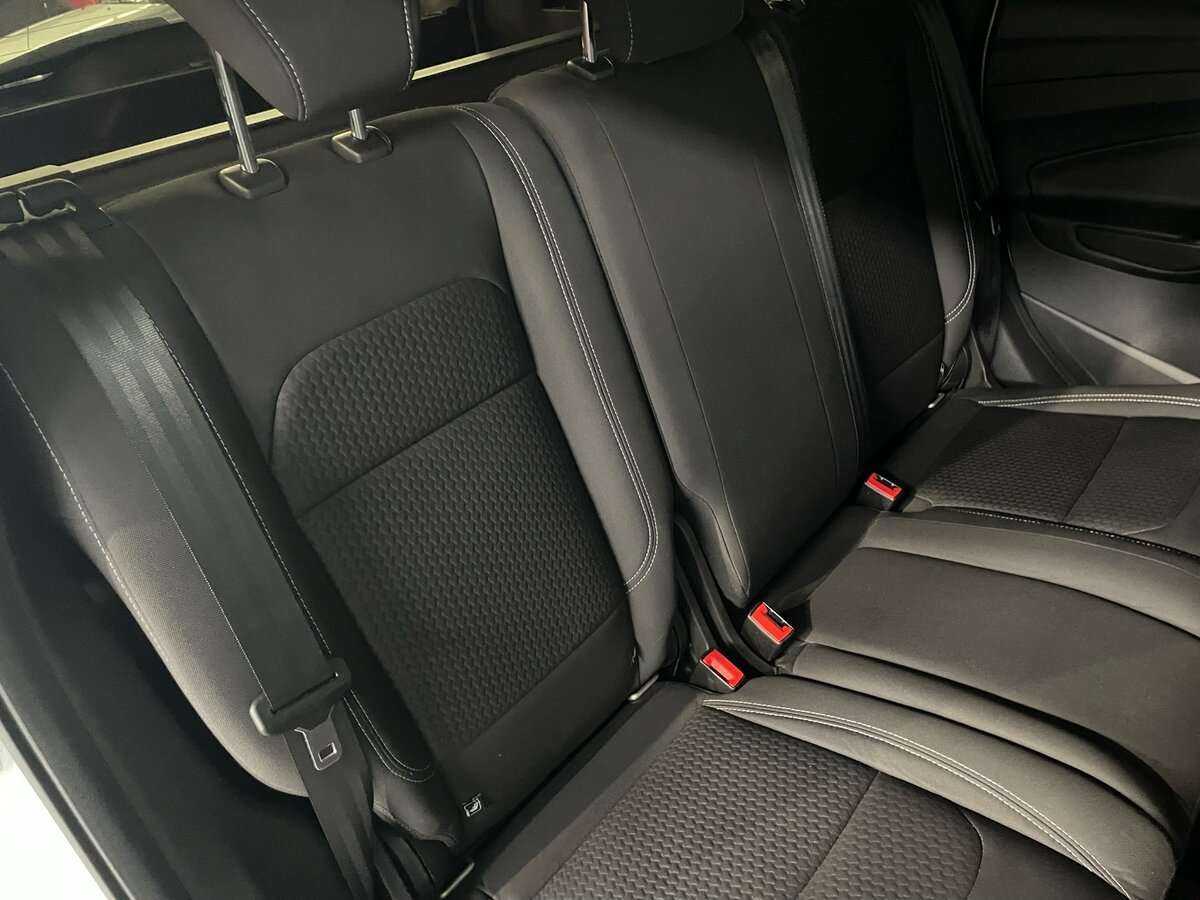 Ford Kuga 2017 года с пробегом. Фото: #21