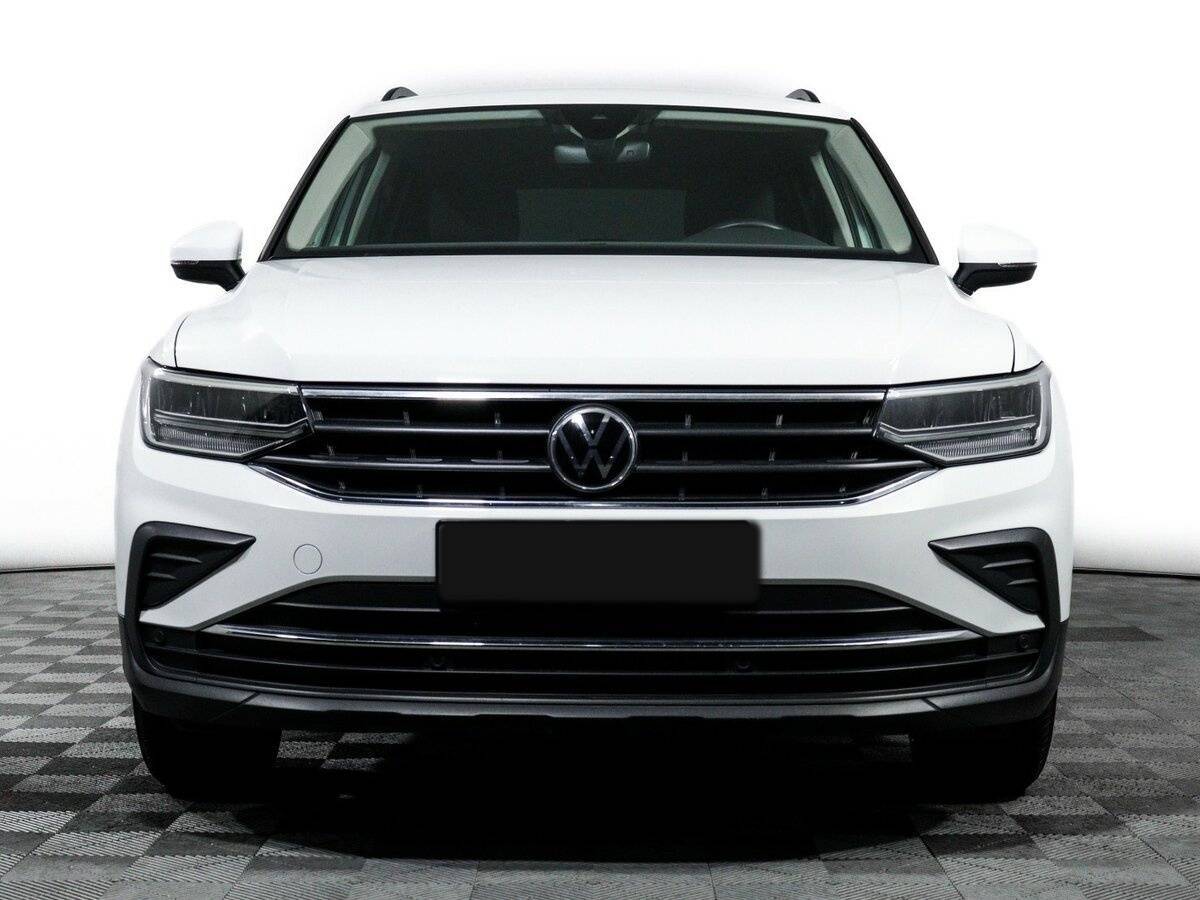 Volkswagen Tiguan 2021 года с пробегом. Фото: #1