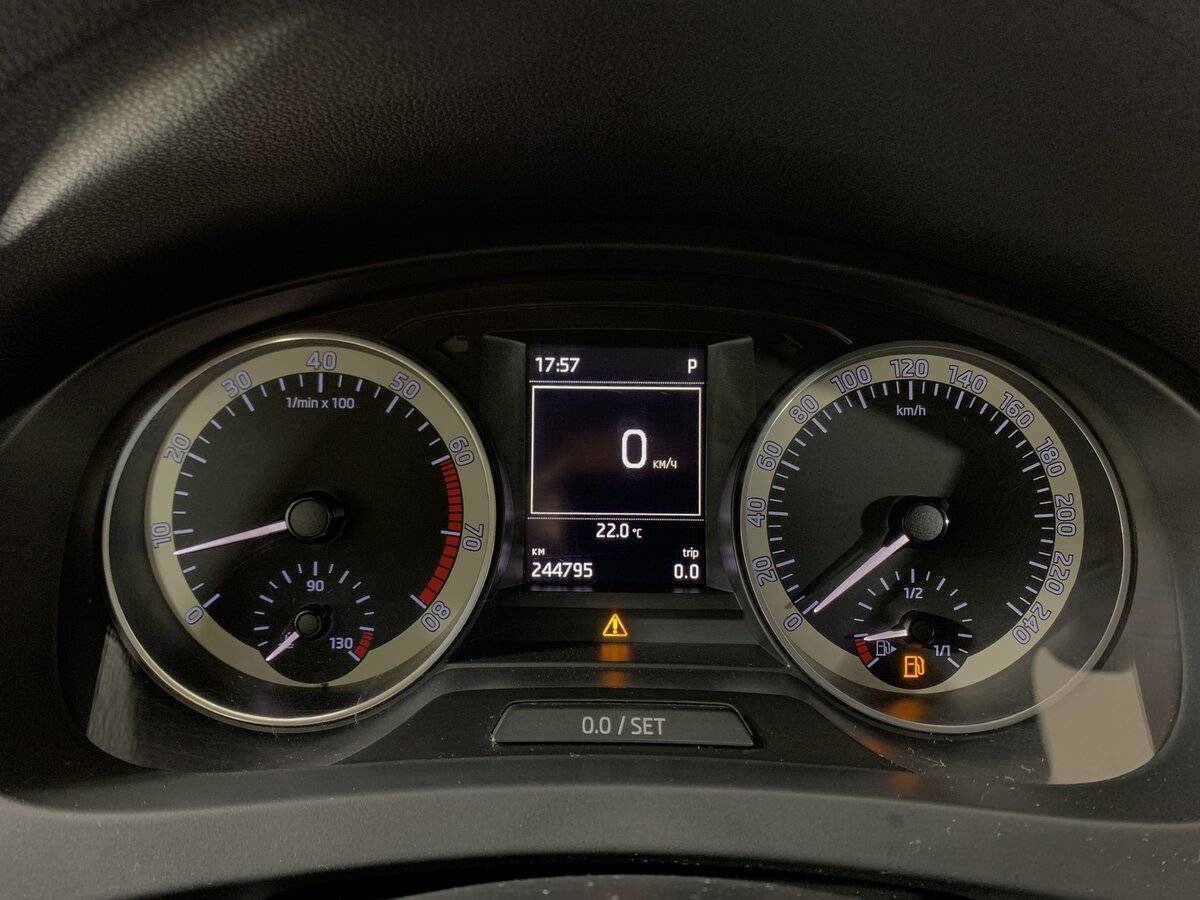 Skoda Rapid 2016 года с пробегом. Фото: #13