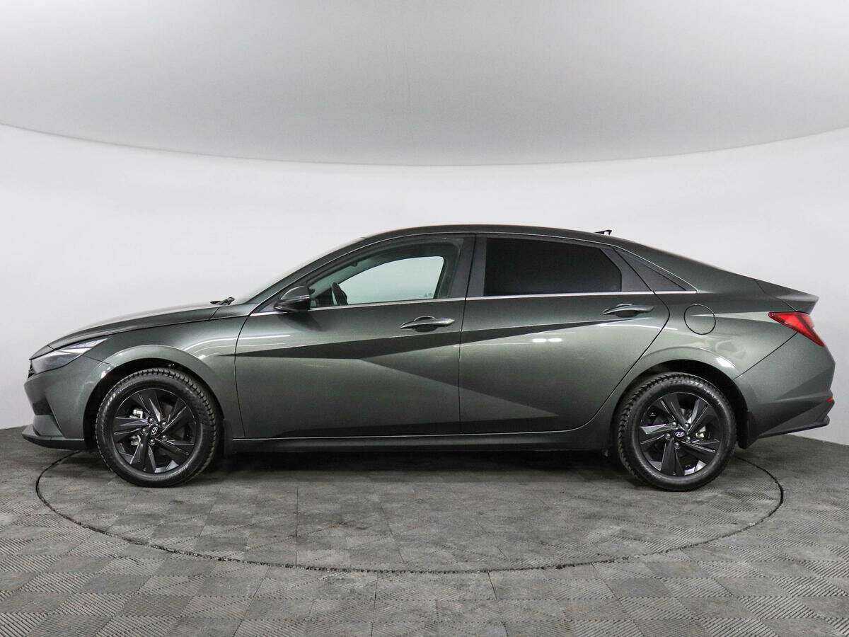 Hyundai Elantra 2022 года с пробегом. Фото: #6