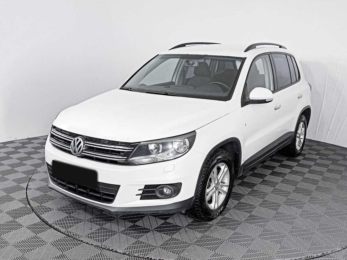 Volkswagen Tiguan 2013 года с пробегом. Фото: #0