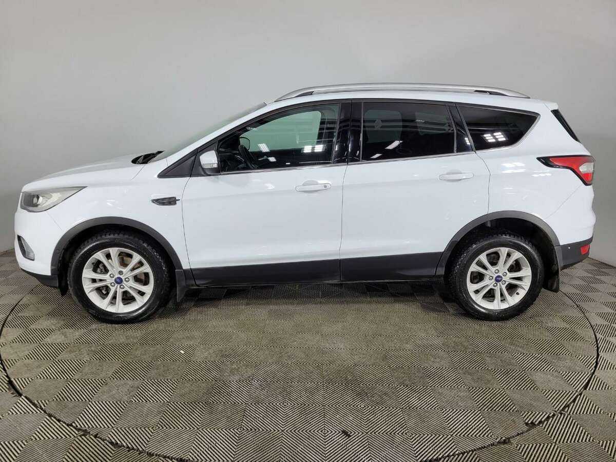 Ford Kuga 2018 года с пробегом. Фото: #4