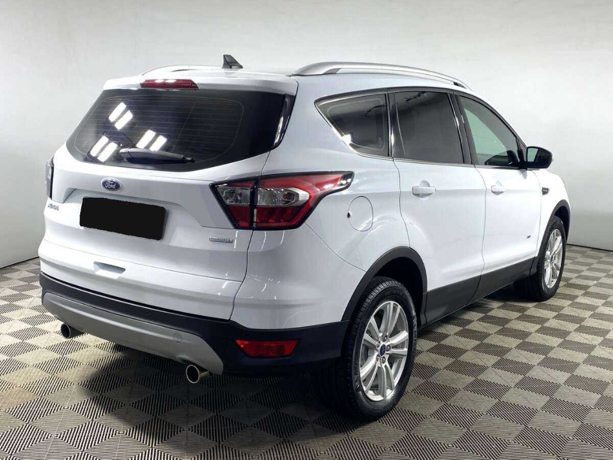 Ford Kuga 2017 года с пробегом. Фото: #3