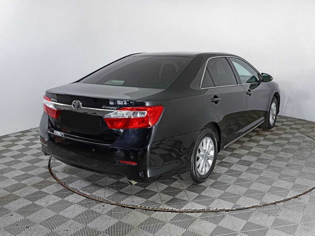 Toyota Camry 2012 года с пробегом. Фото: #4
