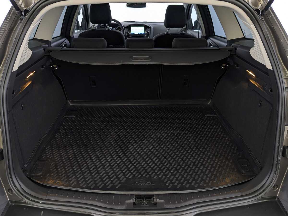 Ford Focus 2017 года с пробегом. Фото: #9