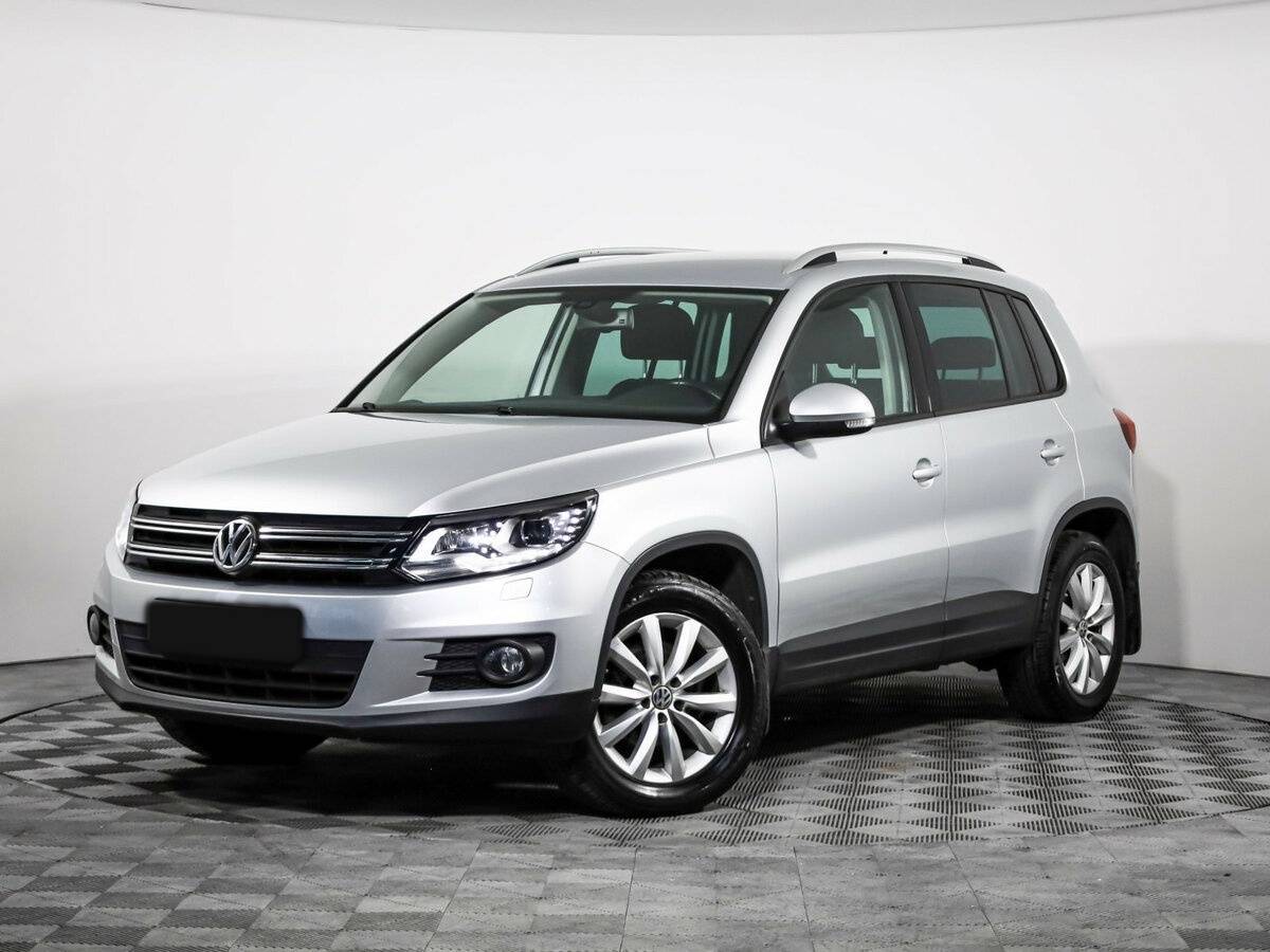 Volkswagen Tiguan 2016 года с пробегом. Посмотреть фото