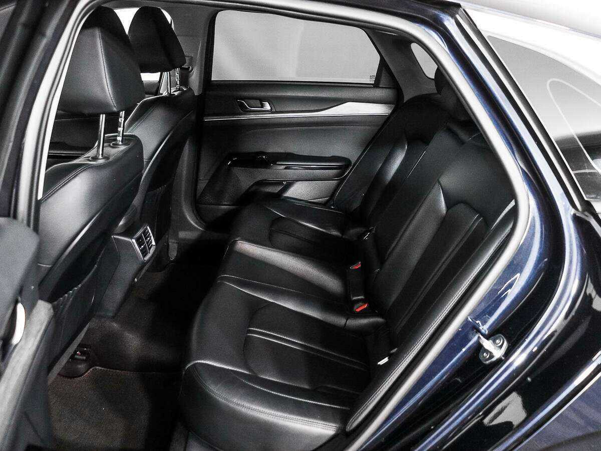 Kia K5 2021 года с пробегом. Фото: #12