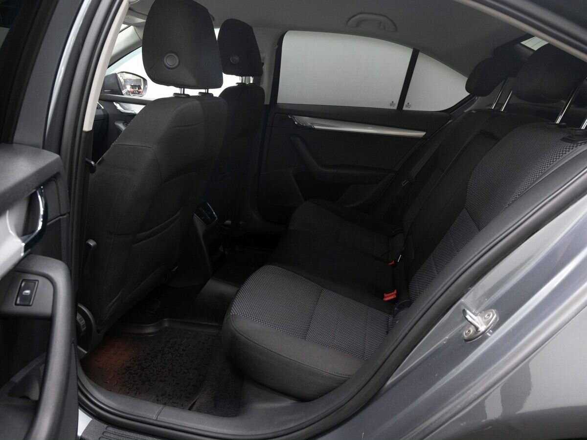Skoda Octavia 2013 года с пробегом. Фото: #10