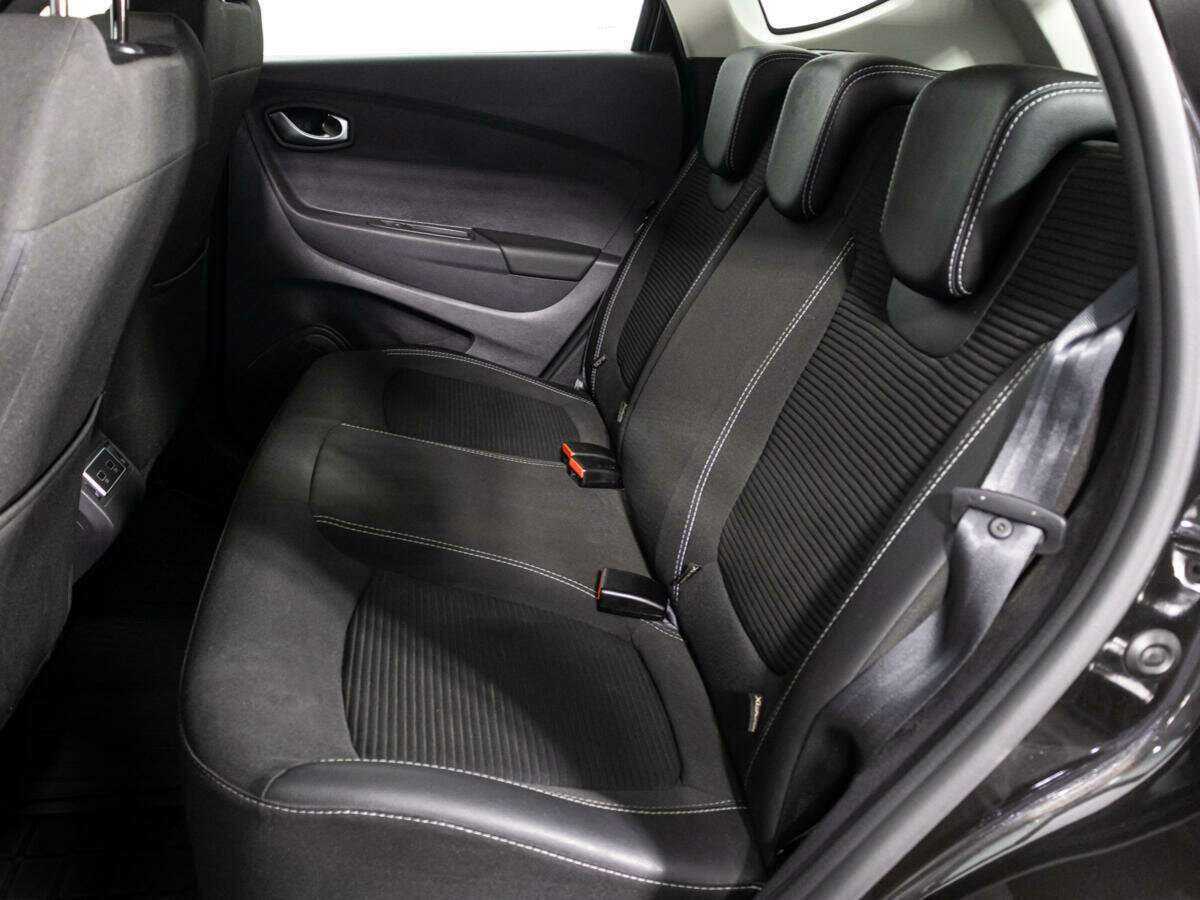 Renault Kaptur 2021 года с пробегом. Фото: #9