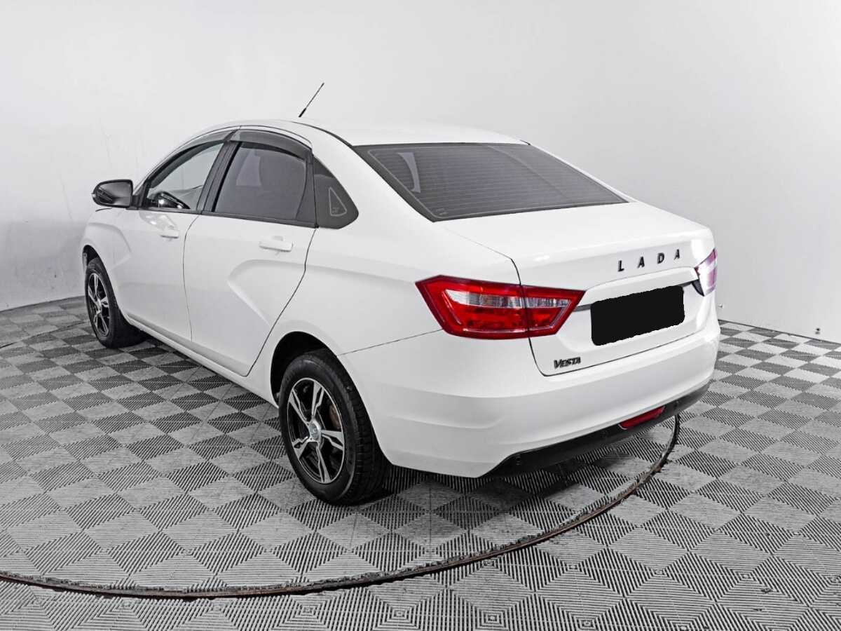 Lada (ВАЗ) Vesta 2017 года с пробегом. Фото: #6