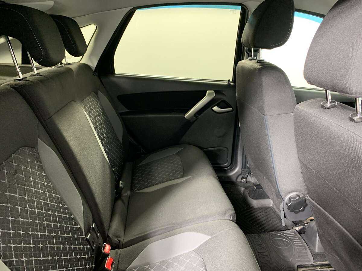 Lada (ВАЗ) Granta 2018 года с пробегом. Фото: #14