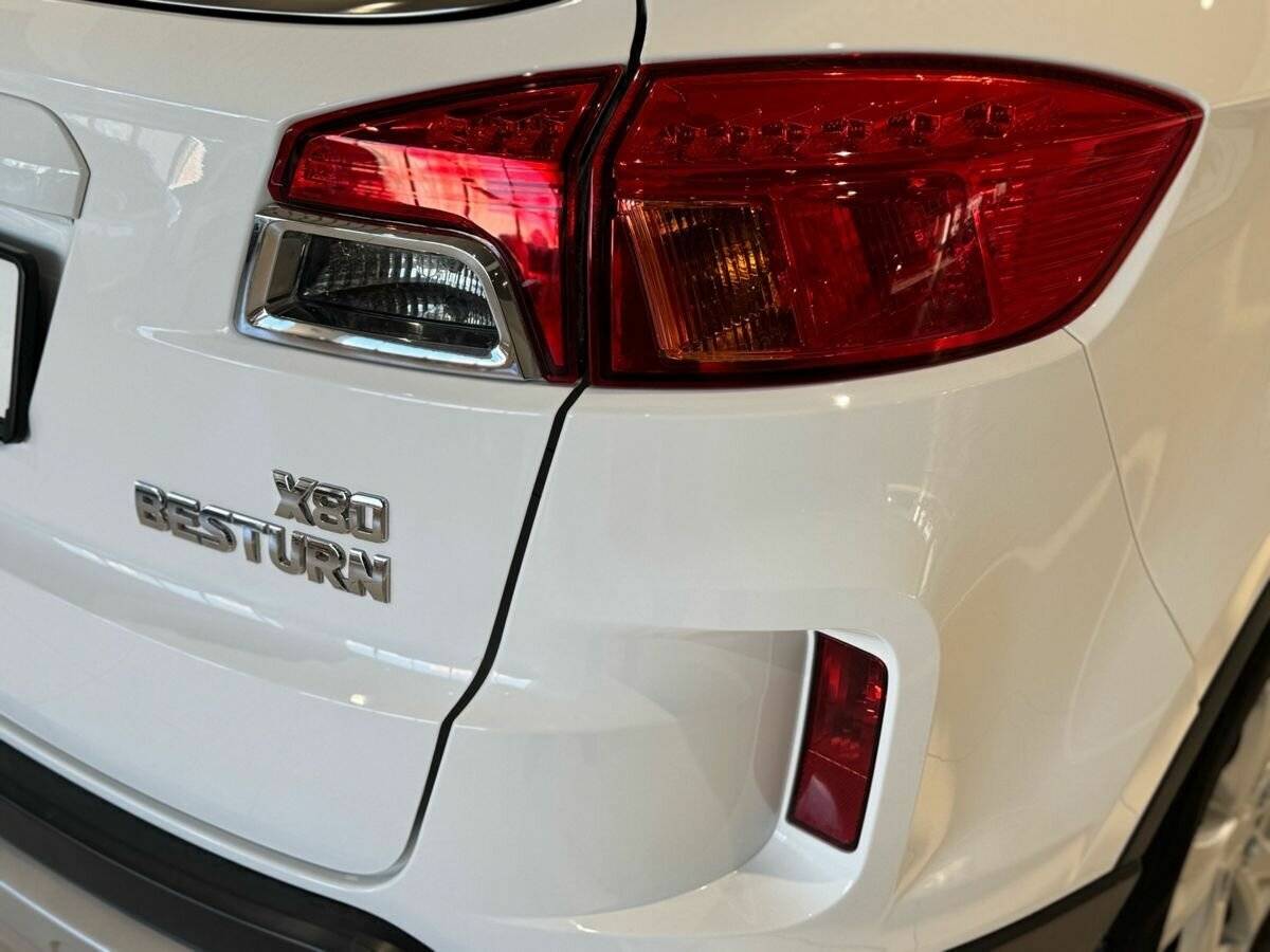 FAW Besturn X80 2017 года с пробегом. Фото: #9