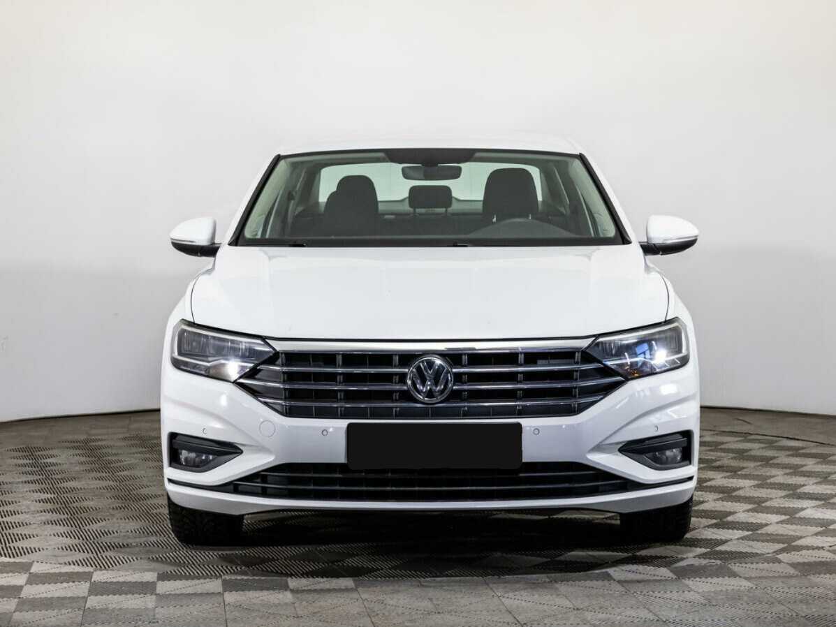 Volkswagen Jetta 2020 года с пробегом. Фото: #1