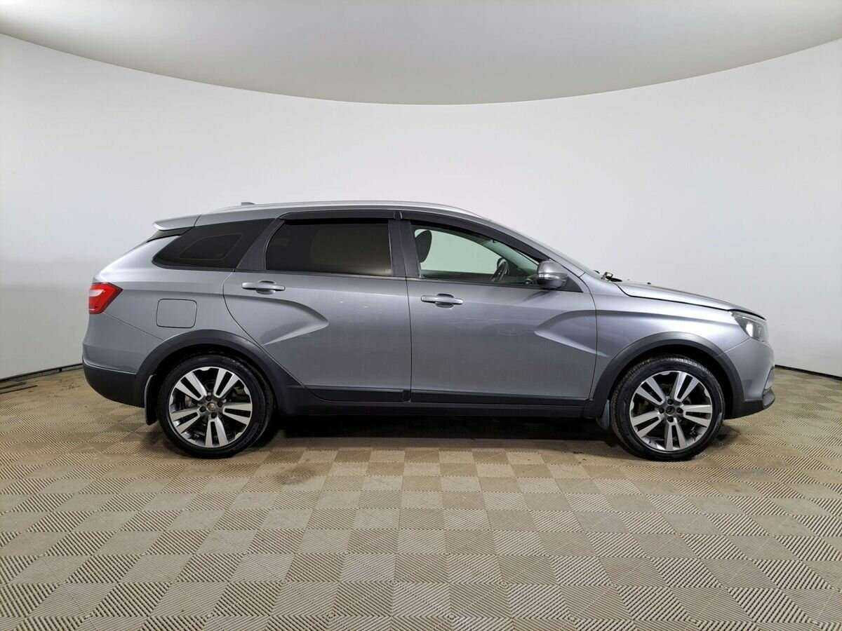 Lada (ВАЗ) Vesta 2019 года с пробегом. Фото: #3