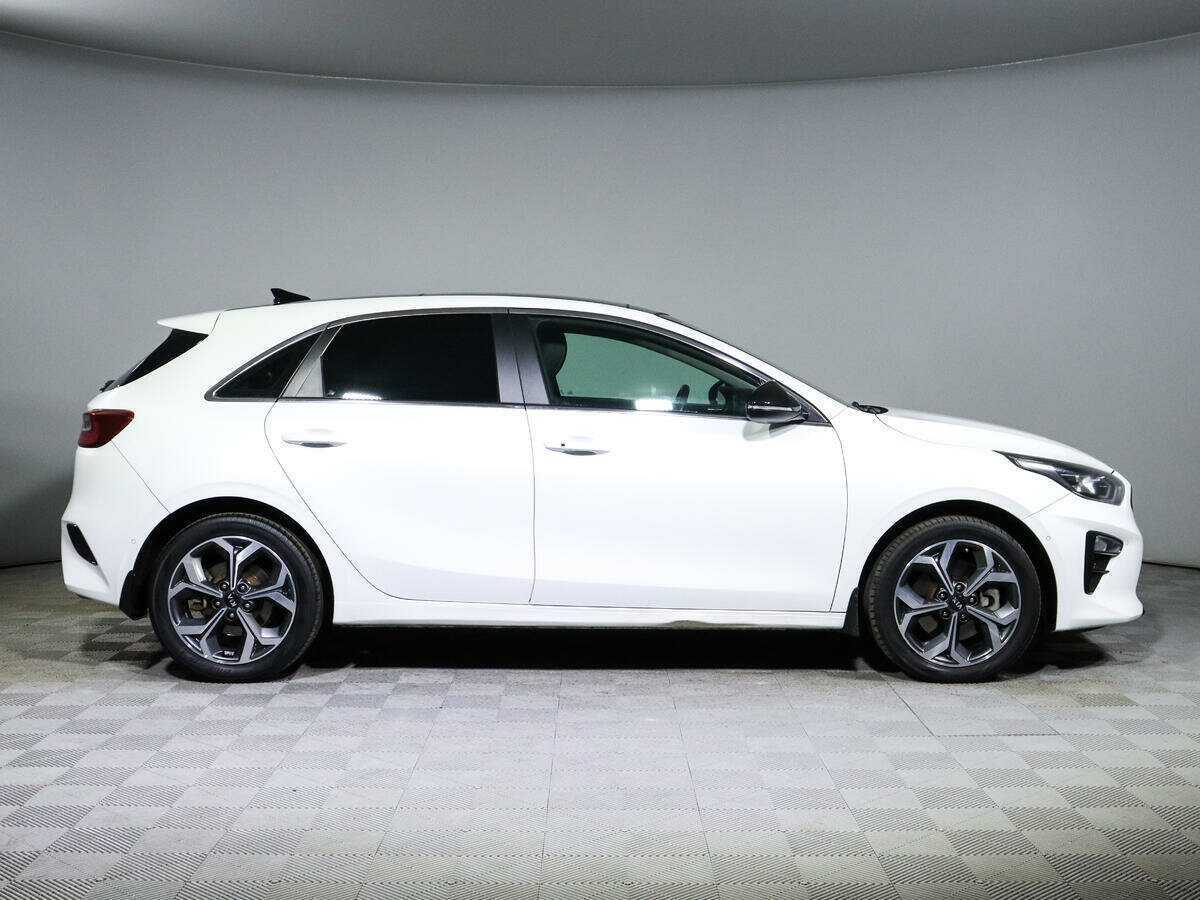 Kia Ceed 2018 года с пробегом. Фото: #3