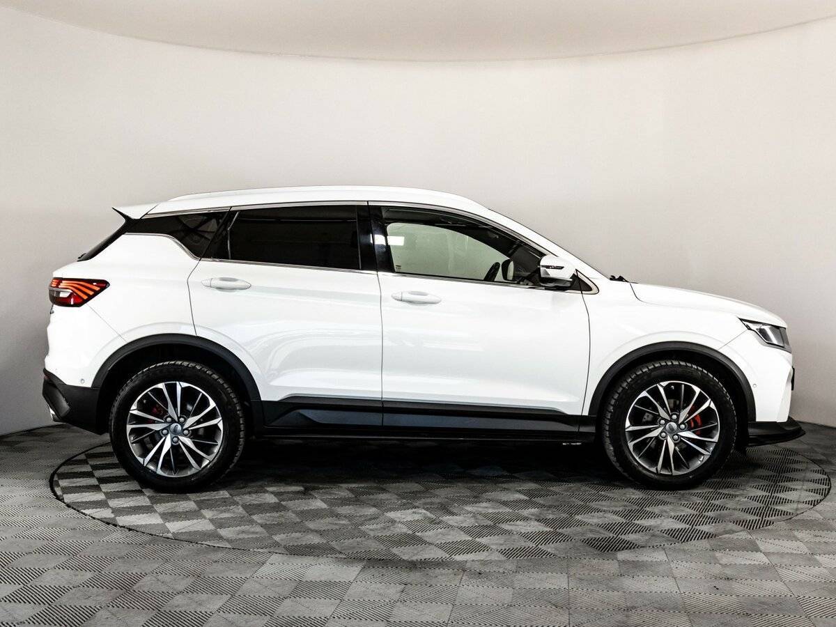 Geely Coolray 2021 года с пробегом. Фото: #3