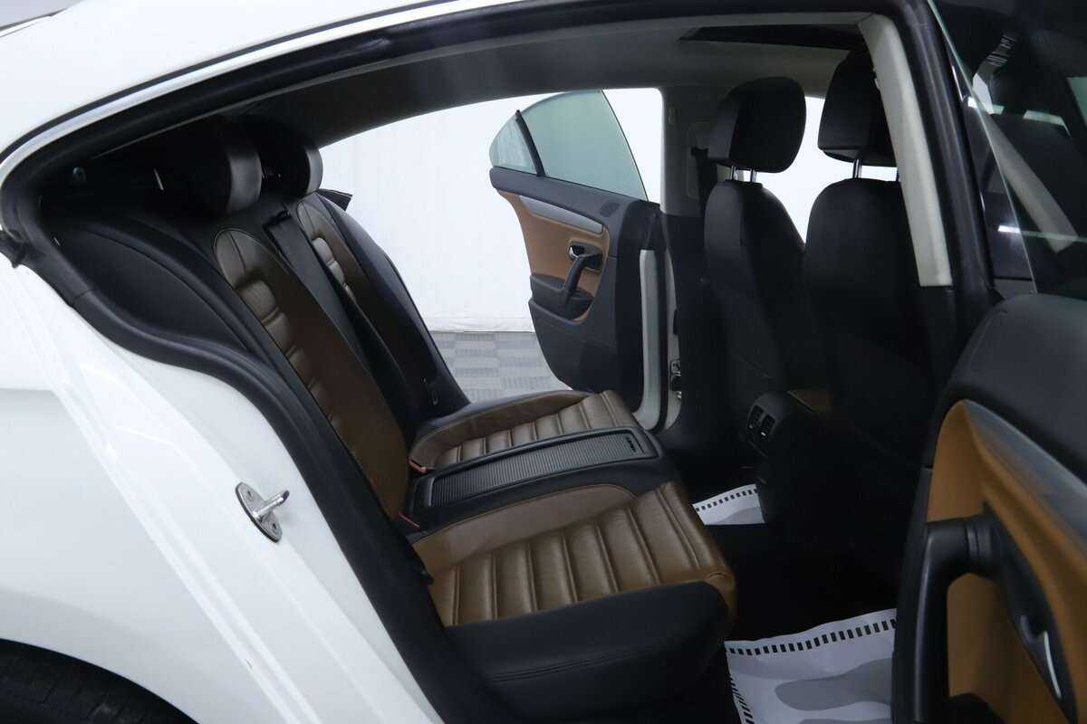 Volkswagen Passat CC 2013 года с пробегом. Фото: #15