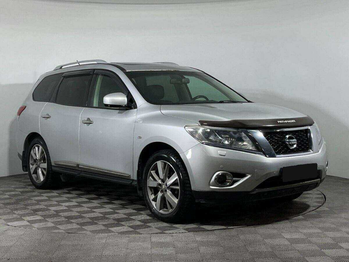Nissan Pathfinder 2015 года с пробегом. Фото: #2