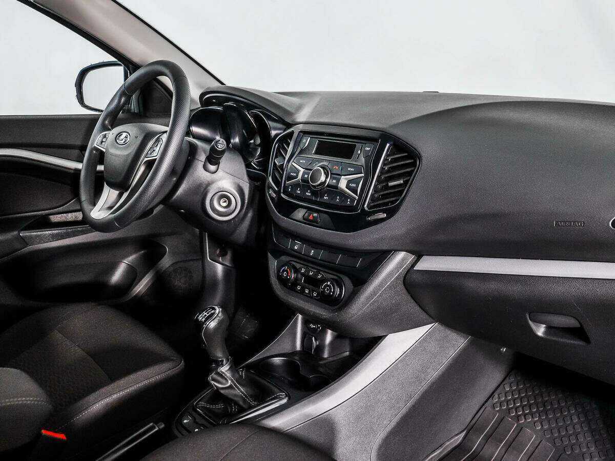 Lada (ВАЗ) Vesta 2021 года с пробегом. Фото: #10