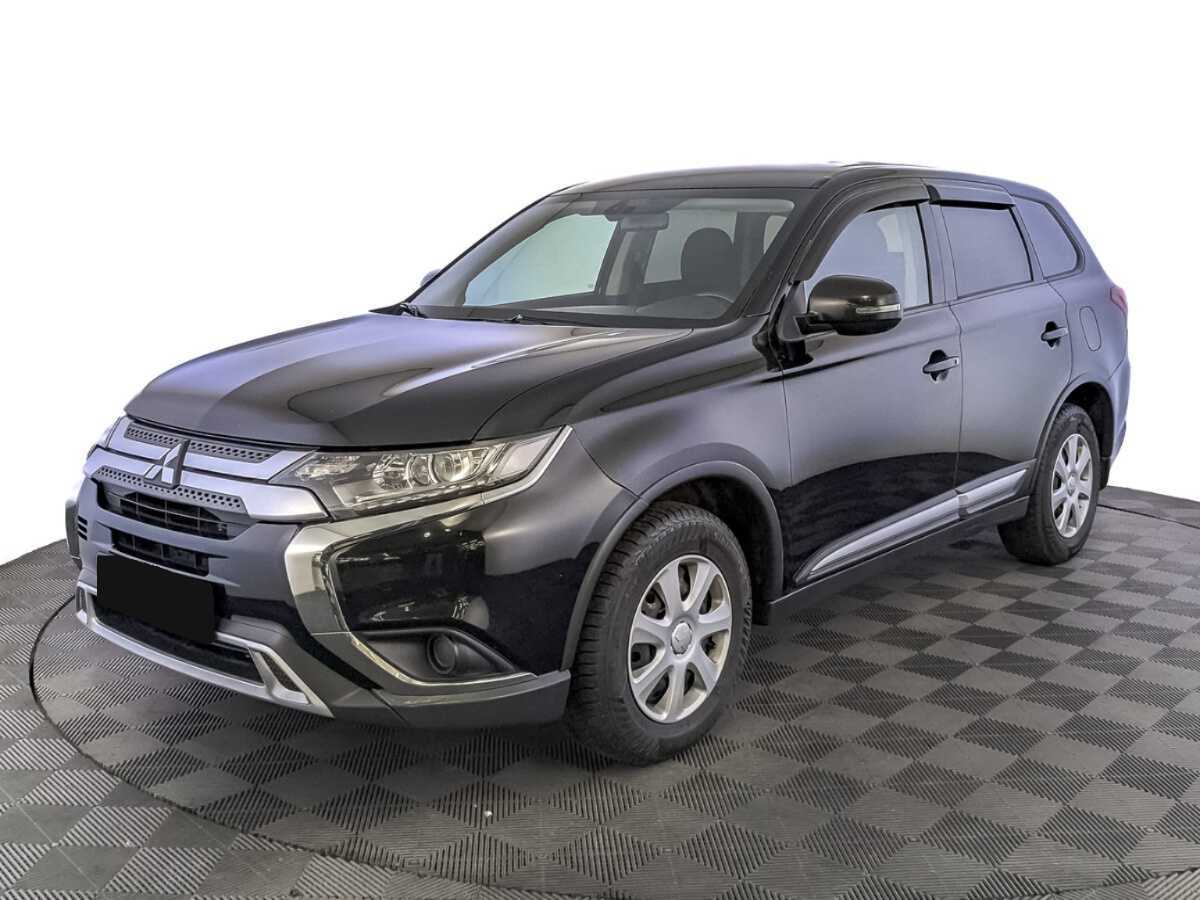 Mitsubishi Outlander 2018 года с пробегом. Фото: #0