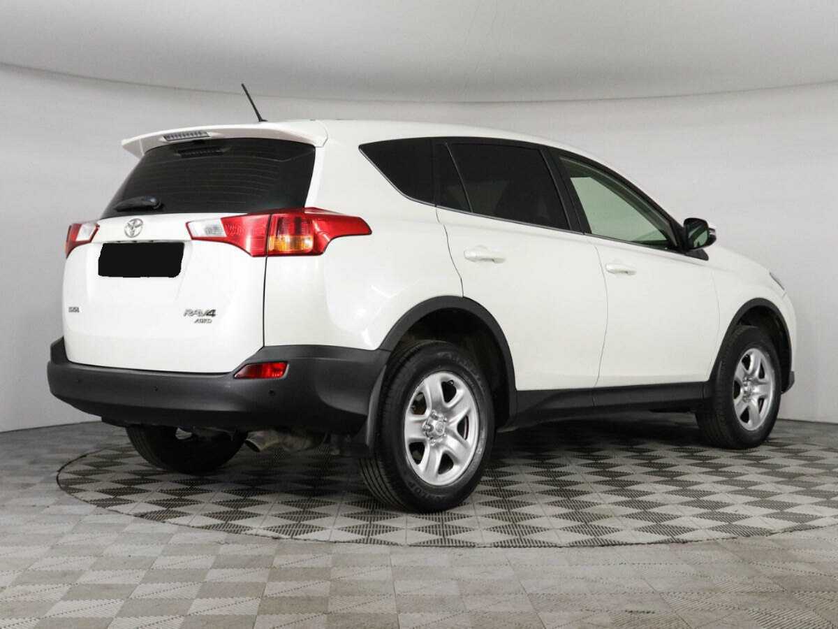 Toyota RAV4 2014 года с пробегом. Фото: #4