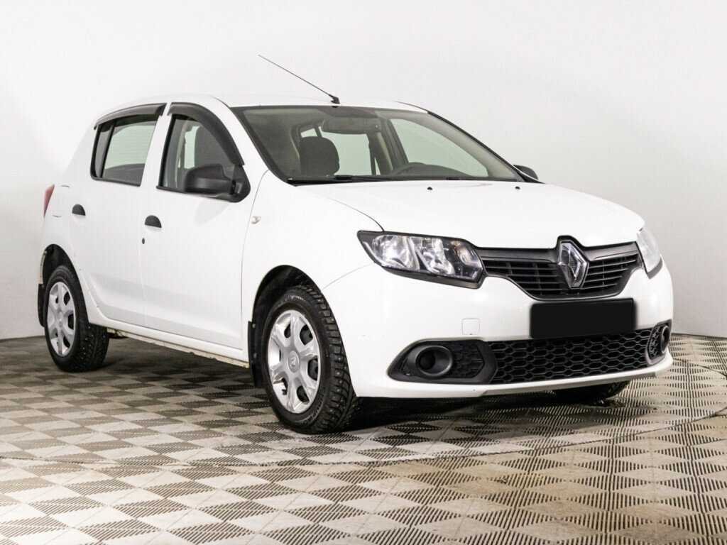 Renault Sandero 2016 года с пробегом. Фото: #2