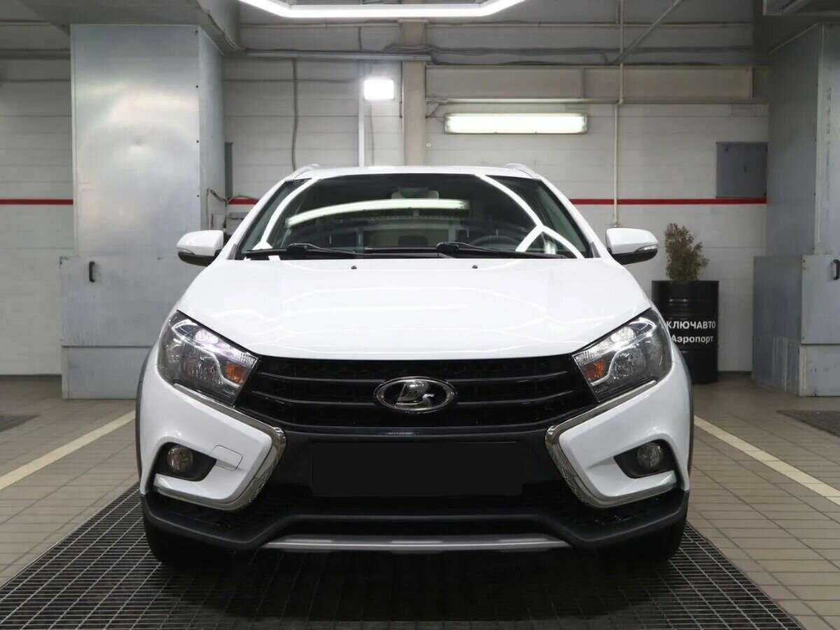 Lada (ВАЗ) Vesta 2018 года с пробегом. Фото: #1