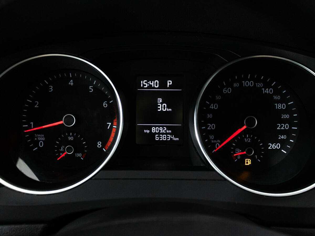 Volkswagen Jetta 2015 года с пробегом. Фото: #11