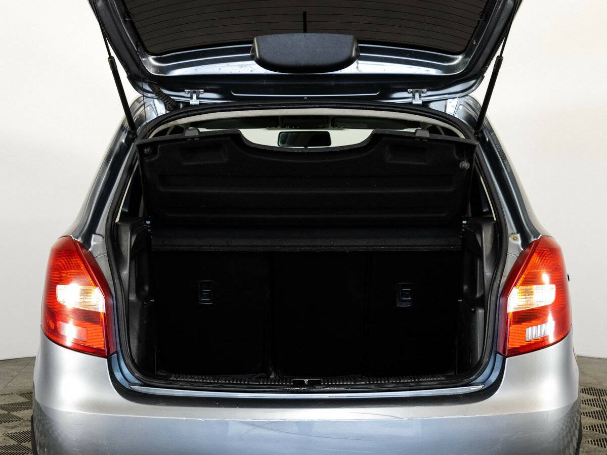 Skoda Fabia 2013 года с пробегом. Фото: #15