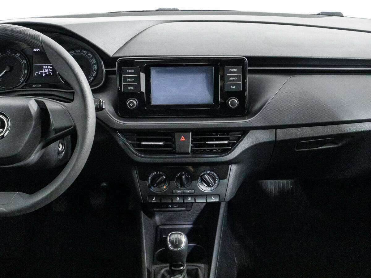Skoda Rapid 2021 года с пробегом. Фото: #13