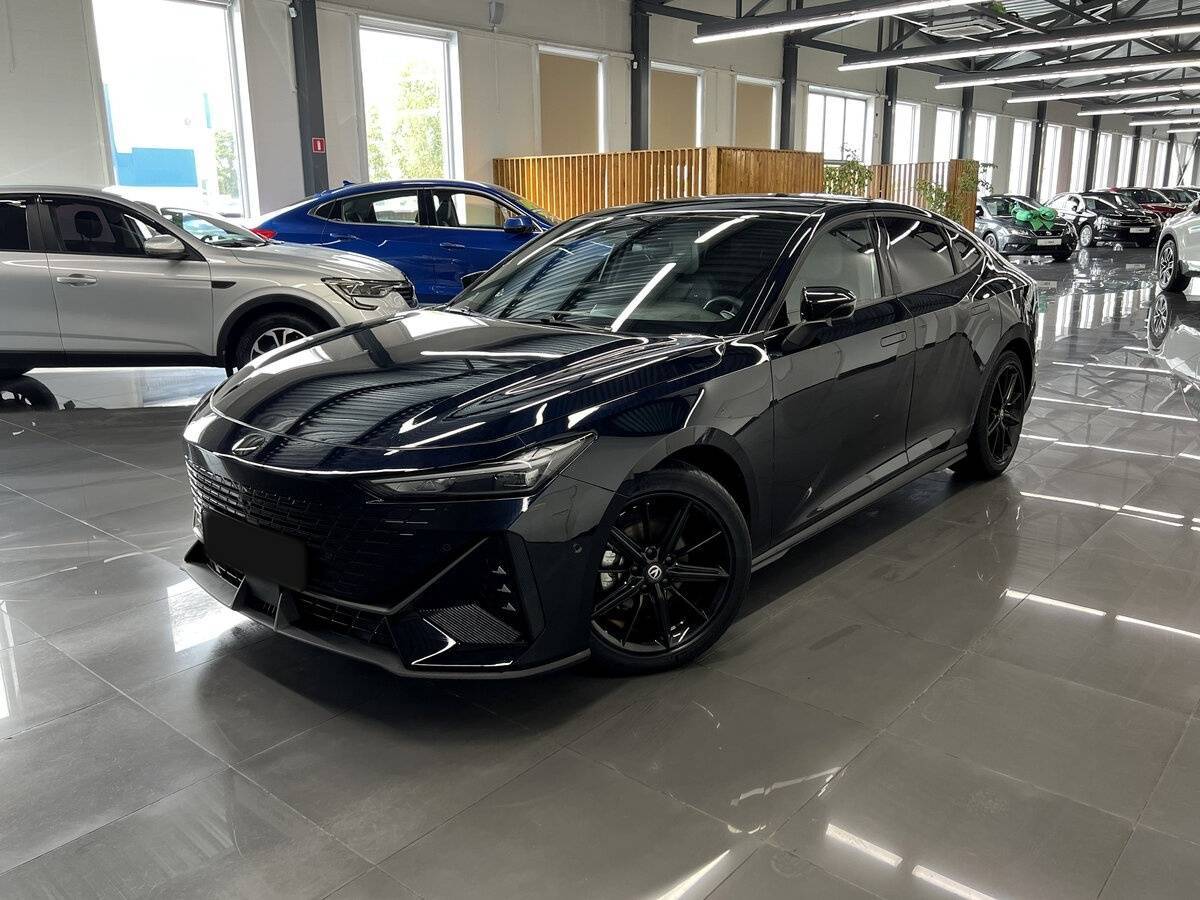 Changan UNI-V 2023 года с пробегом. Фото: #0