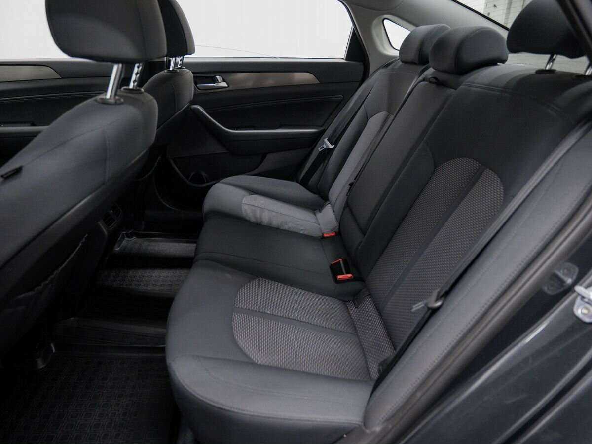 Hyundai Sonata 2017 года с пробегом. Фото: #12