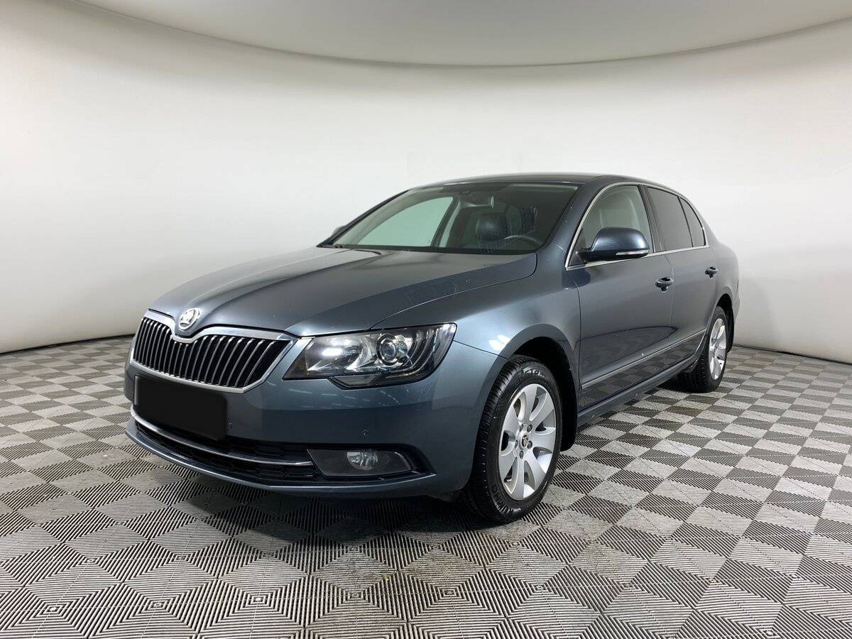 Skoda Superb 2014 года с пробегом. Фото: #0