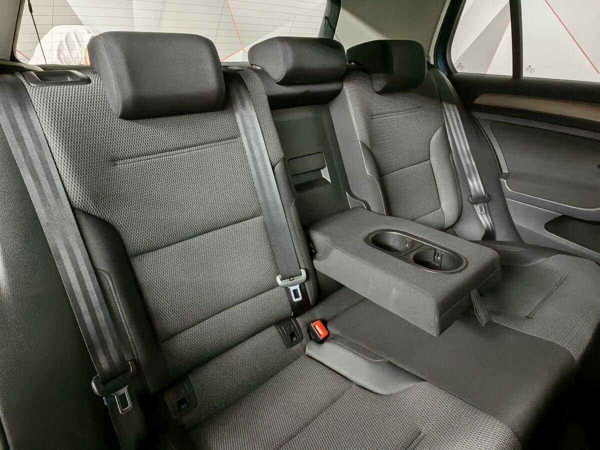 Volkswagen Golf 2014 года с пробегом. Фото: #12