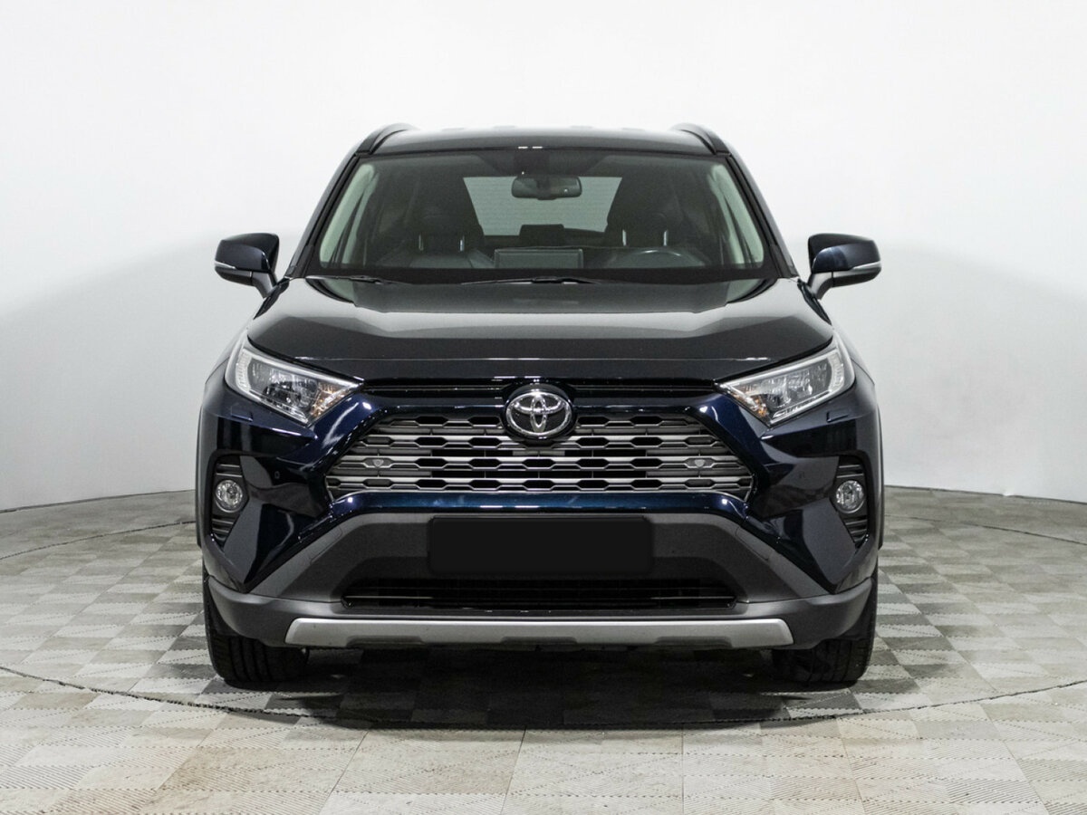 Toyota RAV4 2019 года с пробегом. Фото: #1