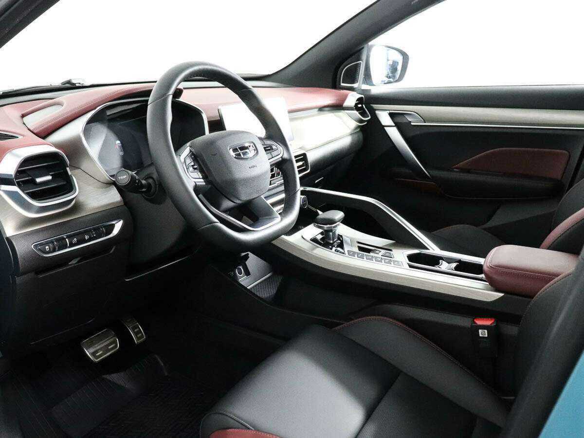 Geely Coolray 2023 года с пробегом. Фото: #7