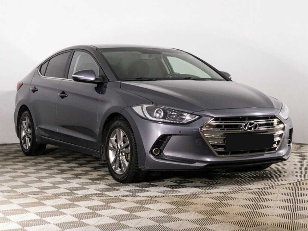 Hyundai Elantra 2018 года с пробегом. Фото: #2