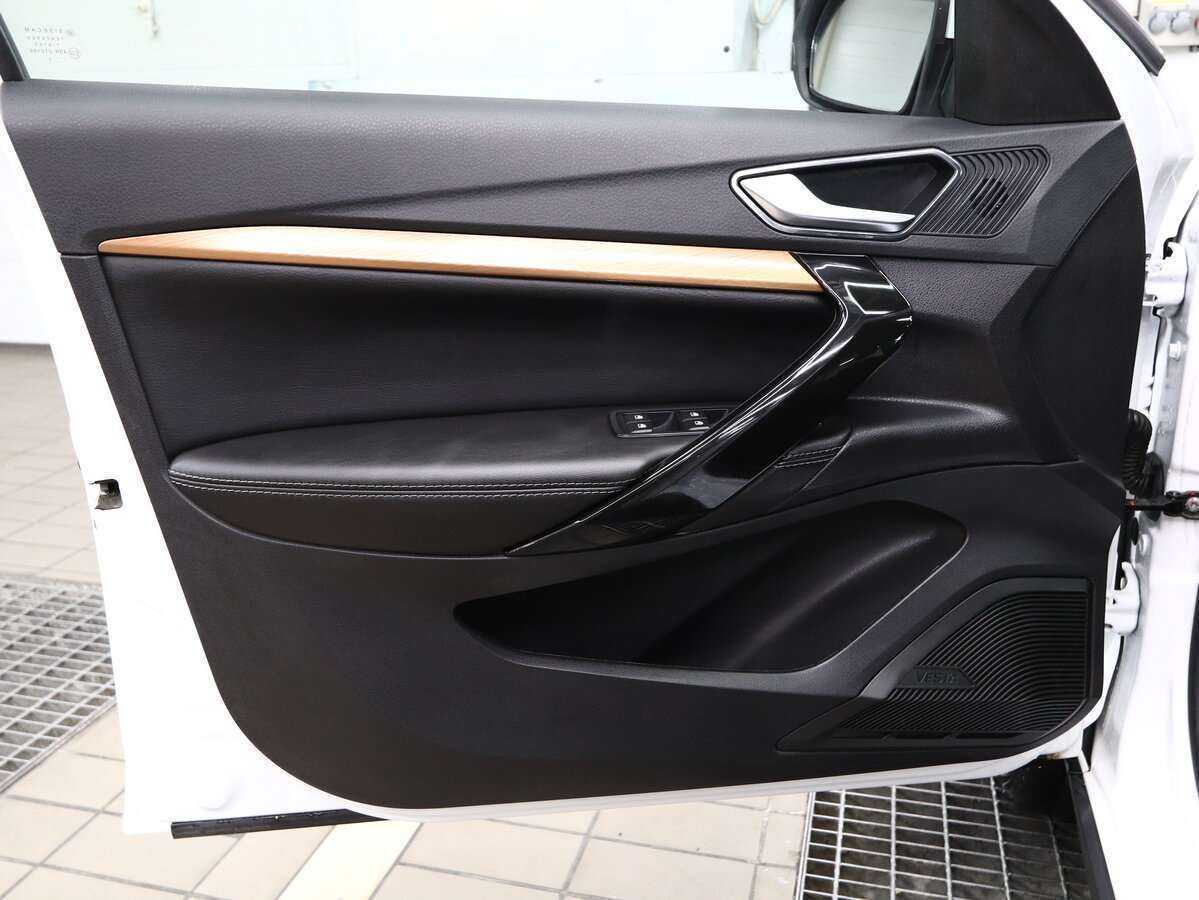 Lada (ВАЗ) Vesta 2023 года с пробегом. Фото: #7