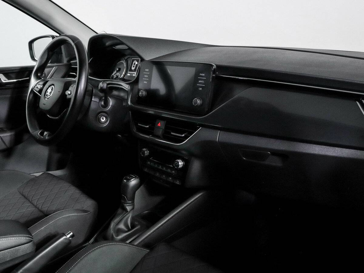 Skoda Rapid 2021 года с пробегом. Фото: #6