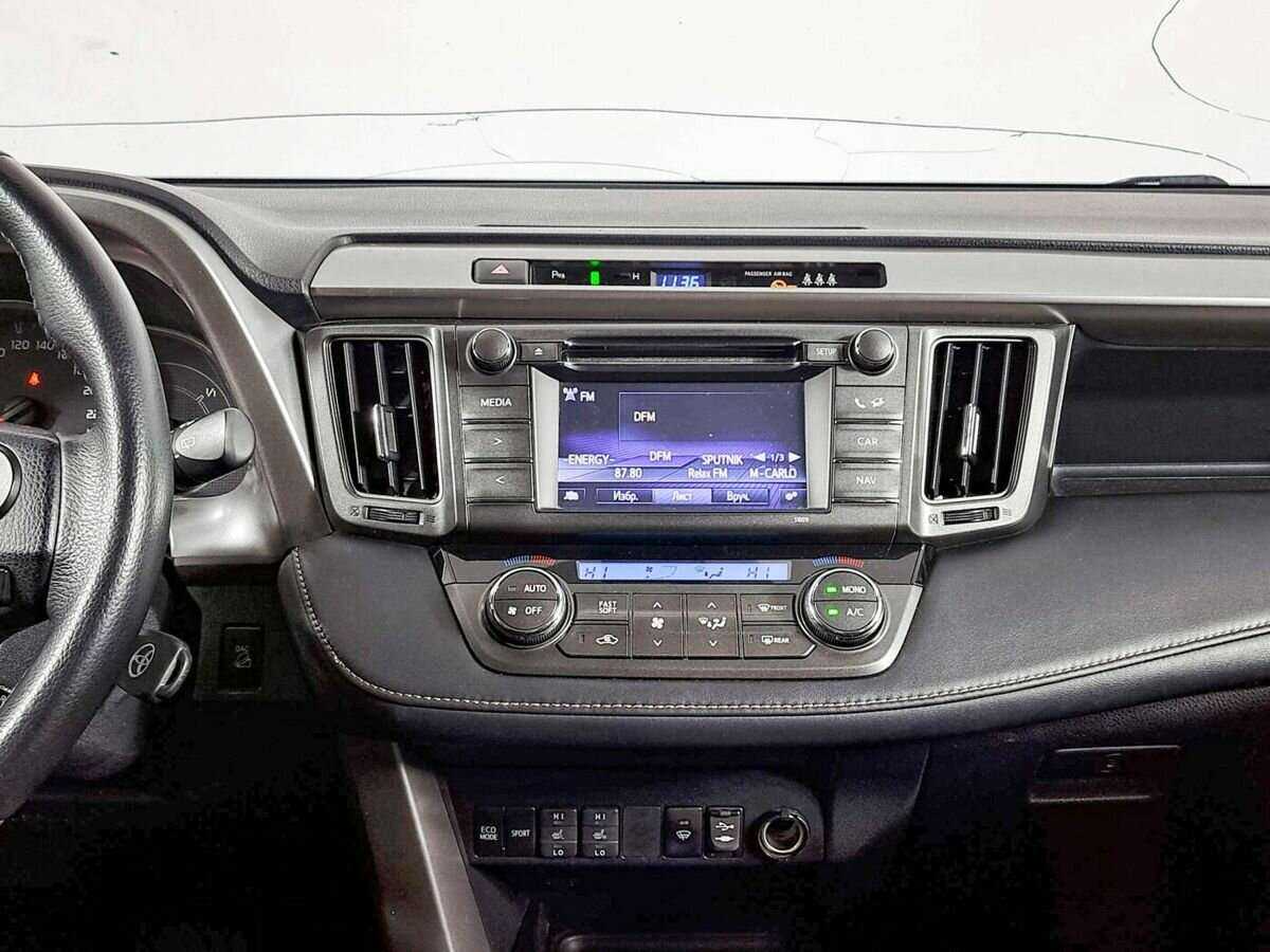 Toyota RAV4 2014 года с пробегом. Фото: #13