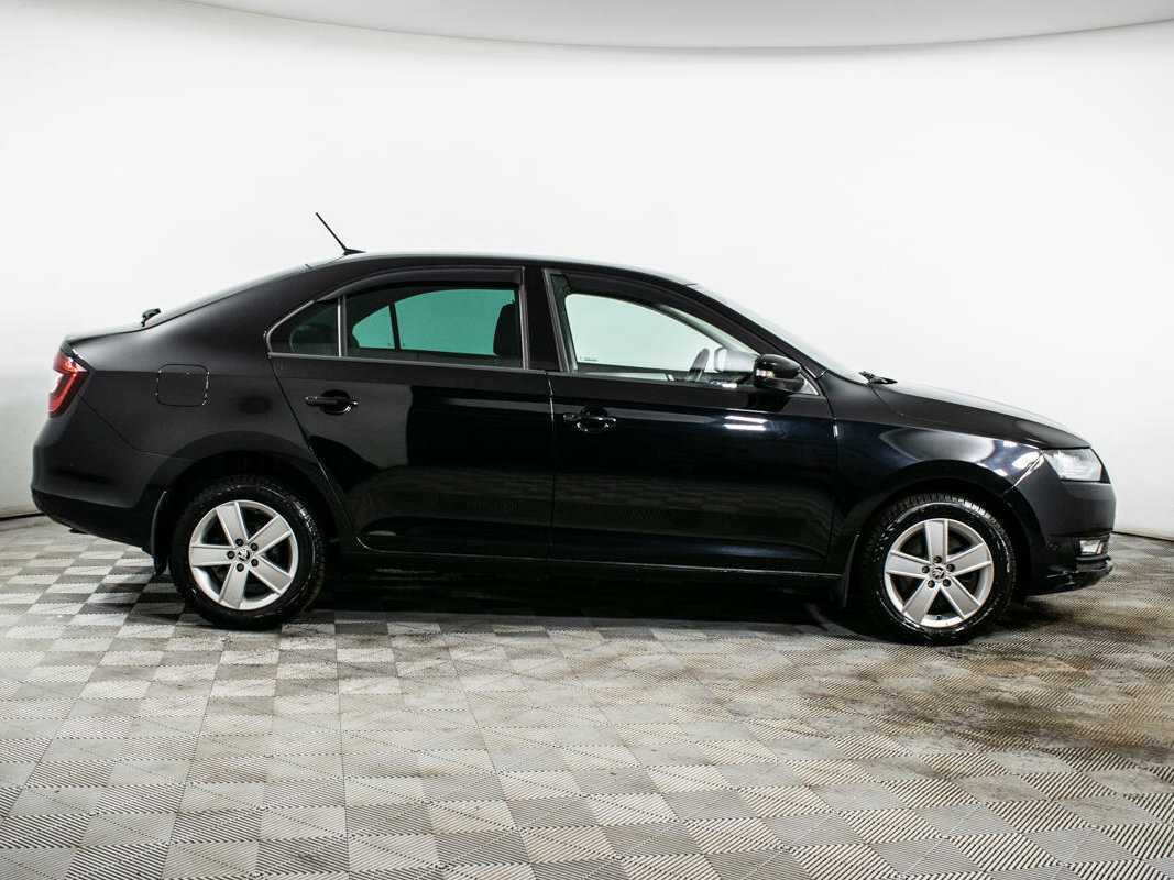 Skoda Rapid 2019 года с пробегом. Фото: #3