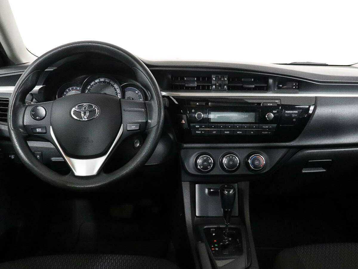 Toyota Corolla 2013 года с пробегом. Фото: #8