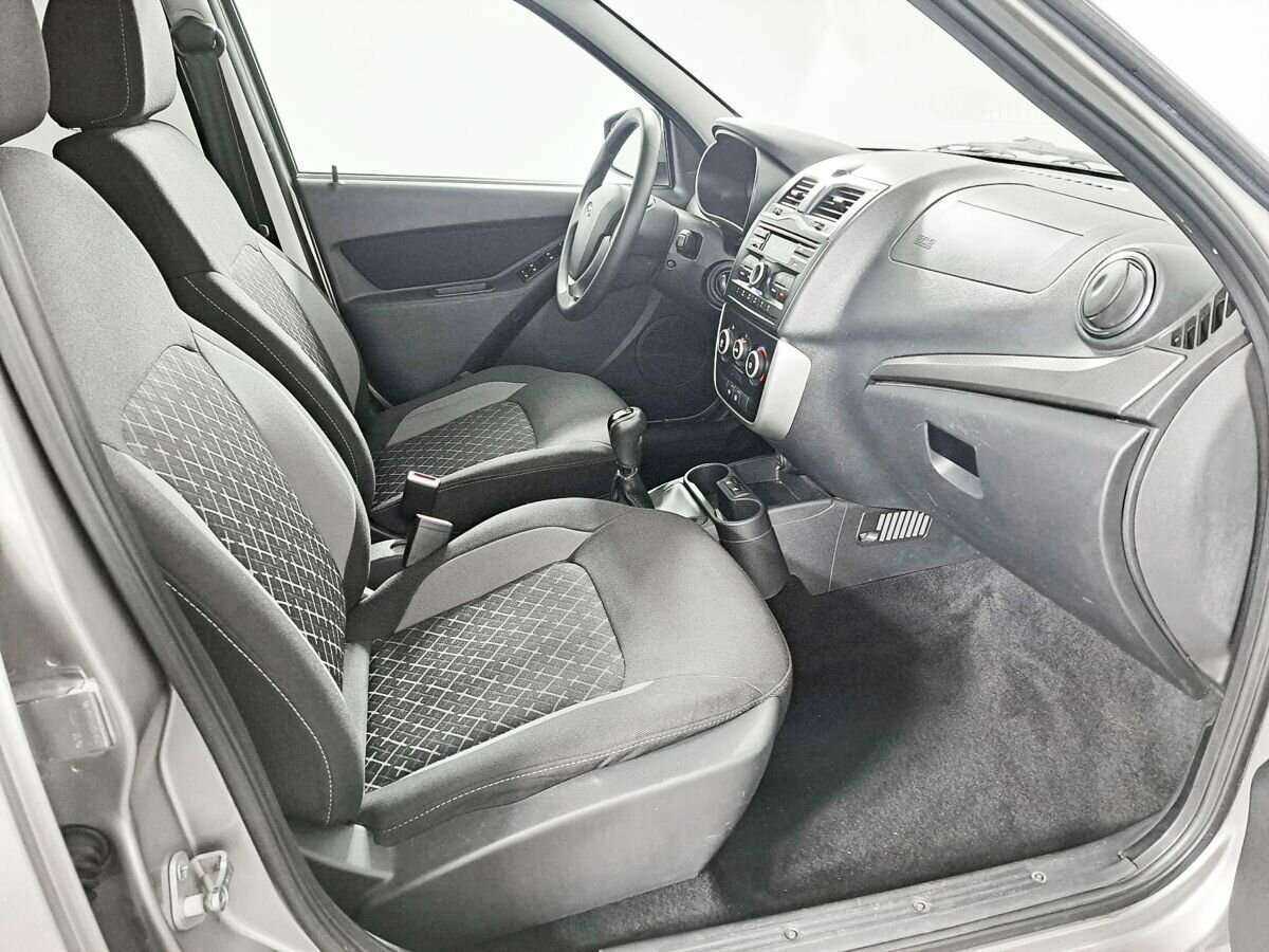 Lada (ВАЗ) Granta 2019 года с пробегом. Фото: #8