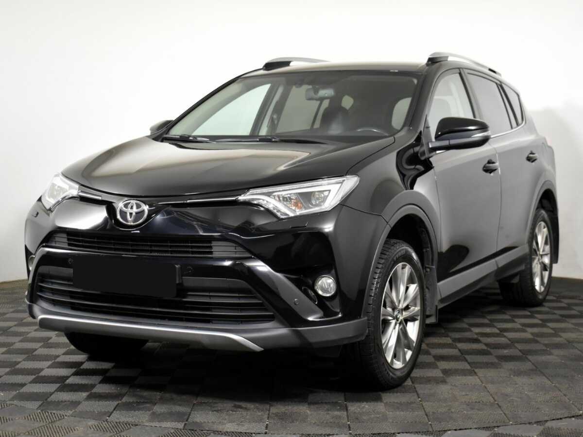 Toyota RAV4 2018 года с пробегом. Фото: #0