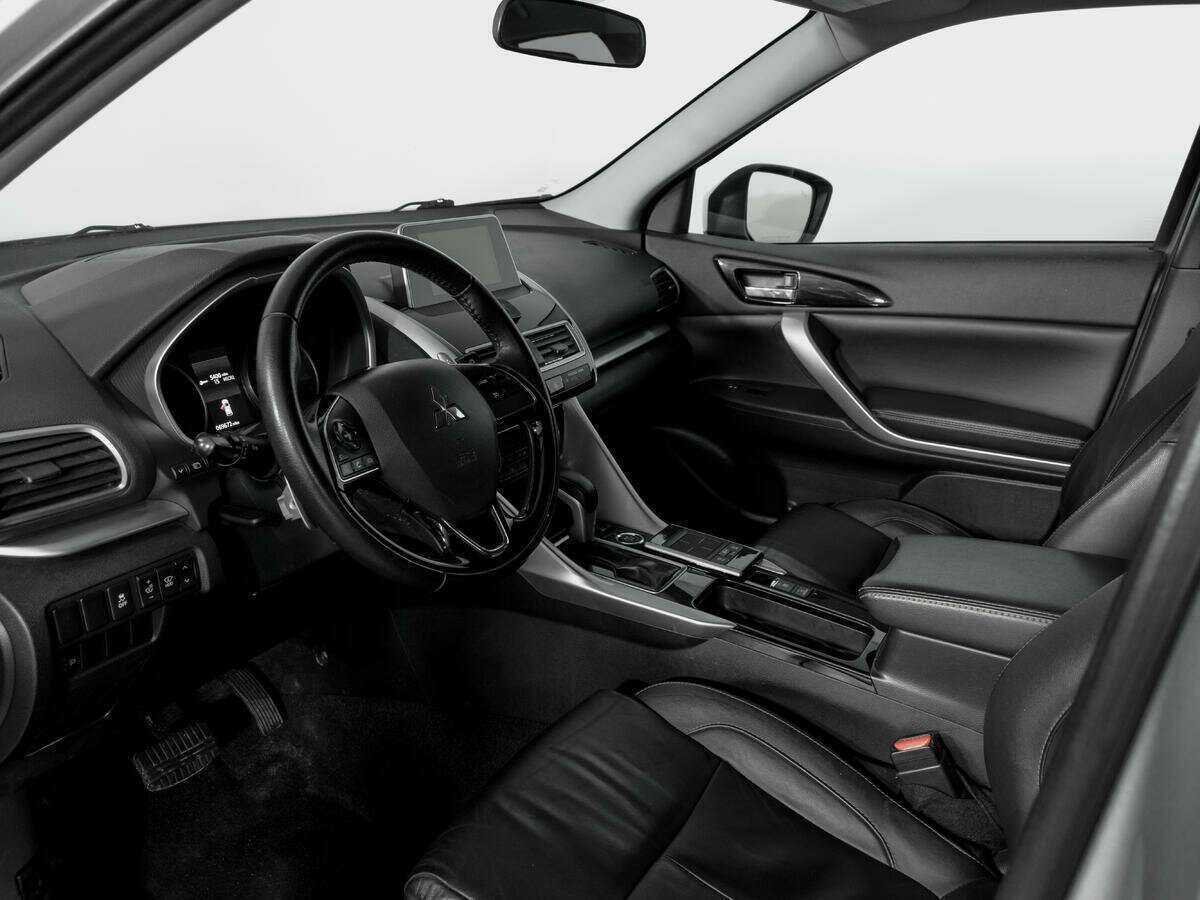 Mitsubishi Eclipse Cross 2019 года с пробегом. Фото: #15