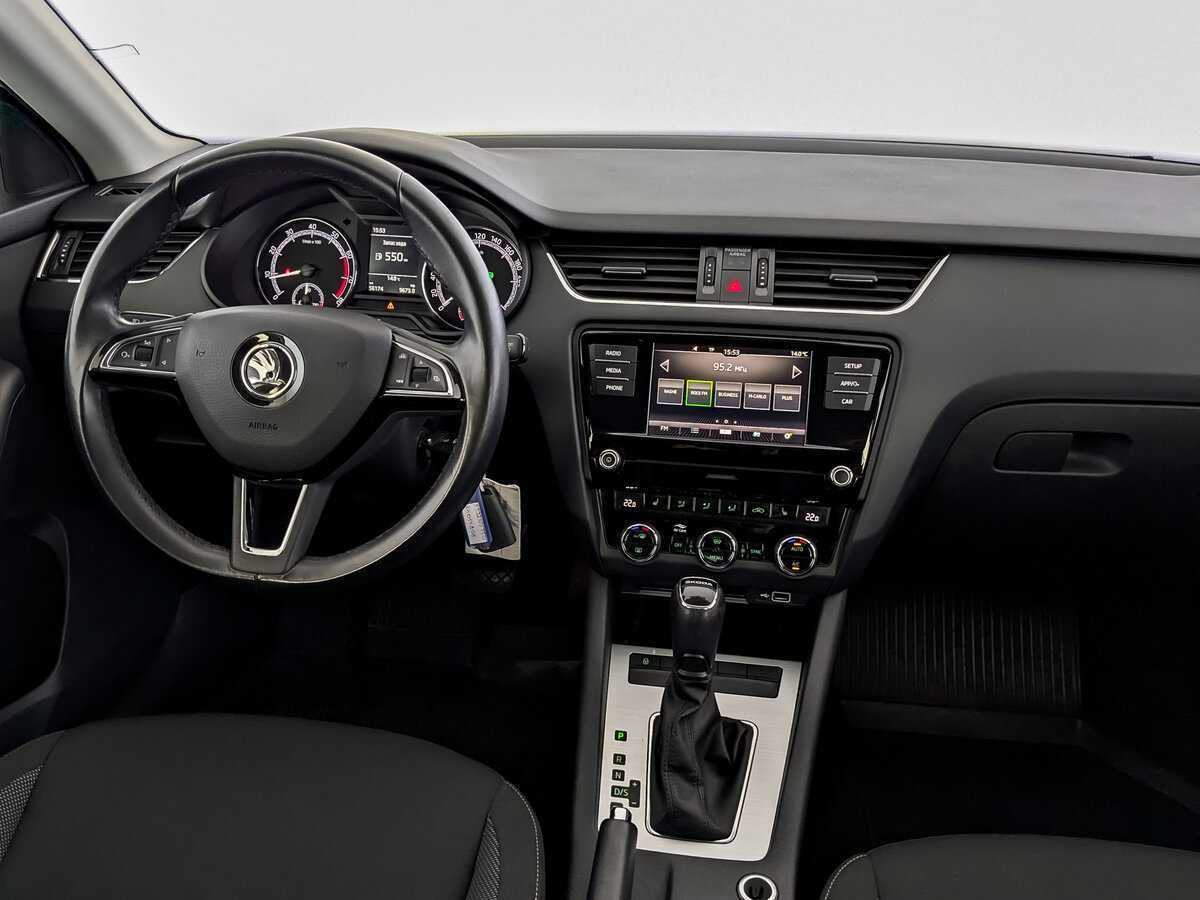 Skoda Octavia 2018 года с пробегом. Фото: #28