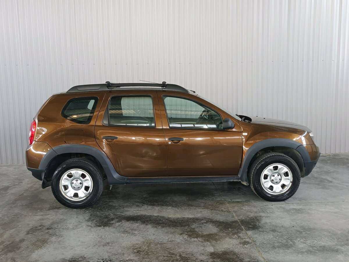 Renault Duster 2012 года с пробегом. Фото: #3