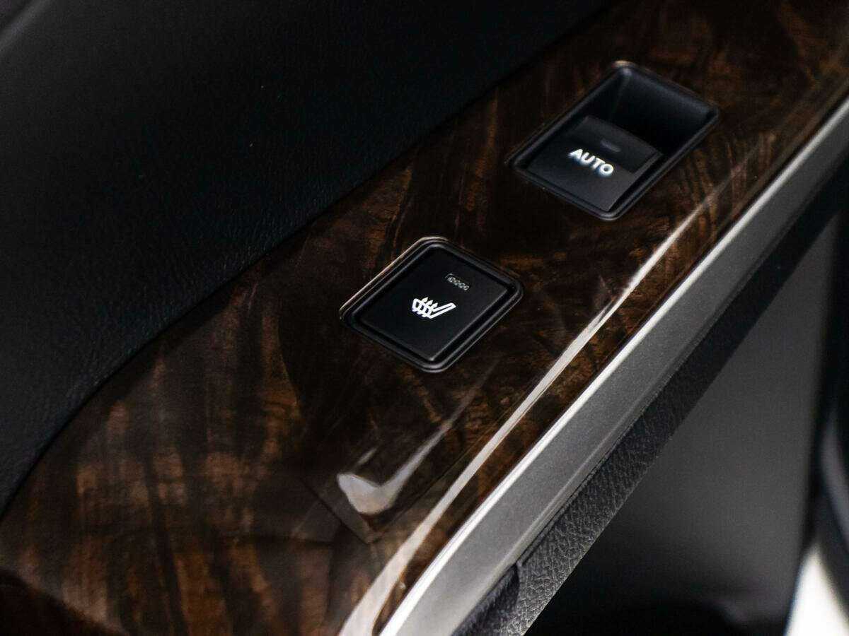 Toyota Camry 2017 года с пробегом. Фото: #16