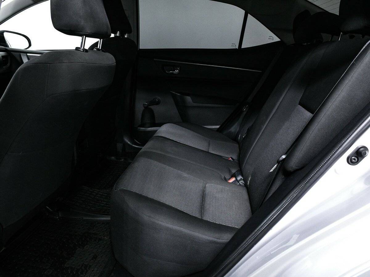 Toyota Corolla 2015 года с пробегом. Фото: #11